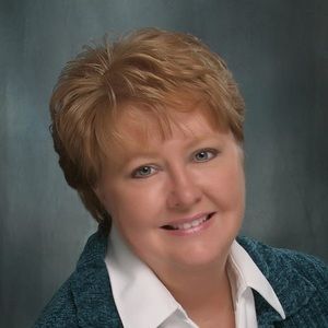 Meet your Posher, Rae lynn